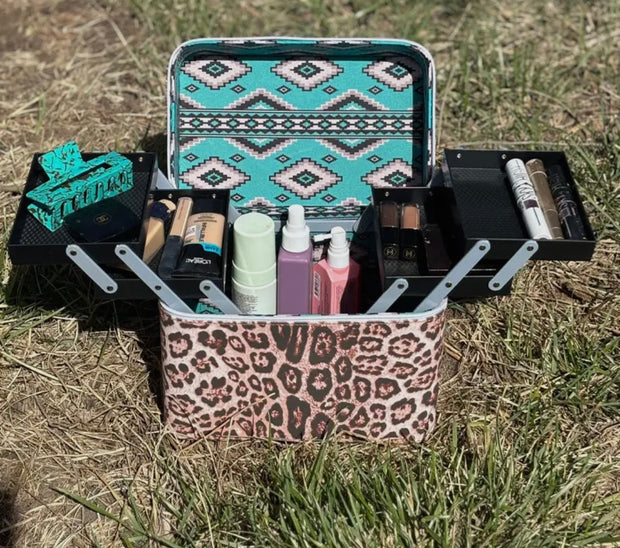 Alley Cat Leopard Makeup/Jewelry/Vet Box