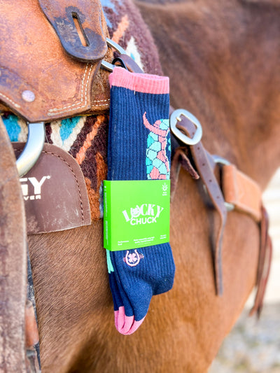 Lucky Chuck Steer Skull Clover socks
